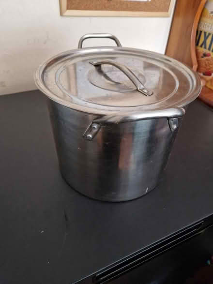 Photo of free Large saucepan (Erdington B24) #4