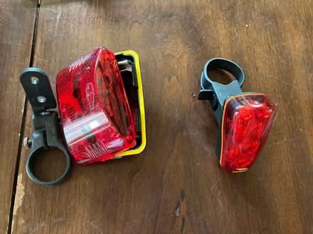 Photo of free 2 red bike lights (need batteries) (Petworth/ Park View) #1