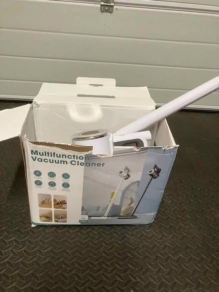 Photo of free Multifunction vacuum cleaner (Hoddesdon EN11) #2