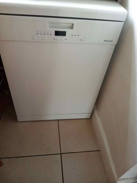 Photo of free Miele dishwasher (Wheatley OX33) #1