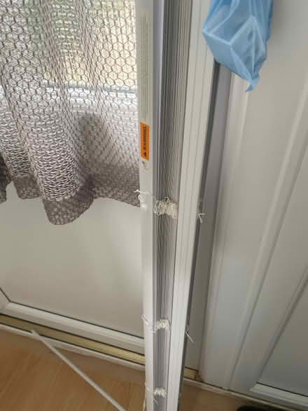 Photo of free White faux wood blind 120cm (ST11 9HR) #1