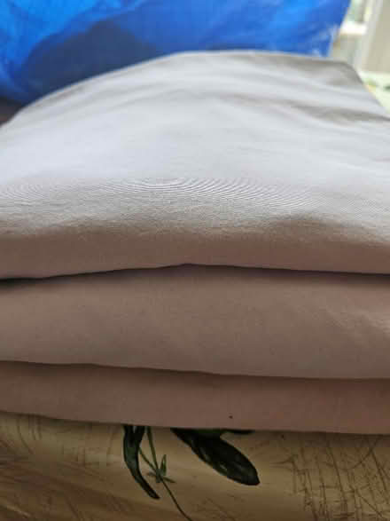 Photo of free Double bed fitted sheets (Ealing Broadway, W5) #1