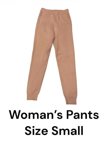 Photo of free Woman’s Pink Pants (Brooklyn Storage) #1