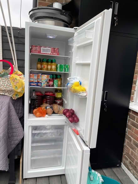 Photo of free Fridge freezer (Se15) #2