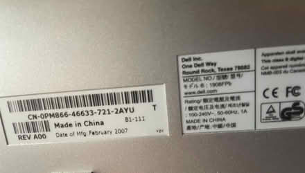 Photo of free Dell LCD square monitor 19'' (W6) #2