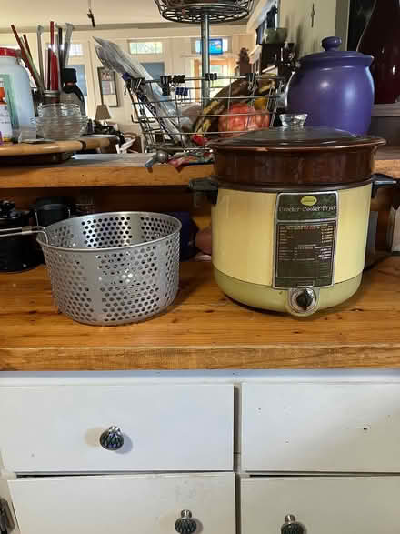 Photo of free Sunbeam crockpot (Laurel) #2