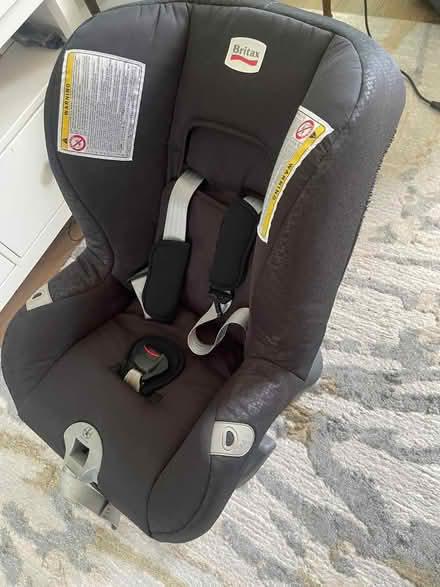 Photo of free Britax Romer Car Sit up to 18kg (South Uxbridge) #1