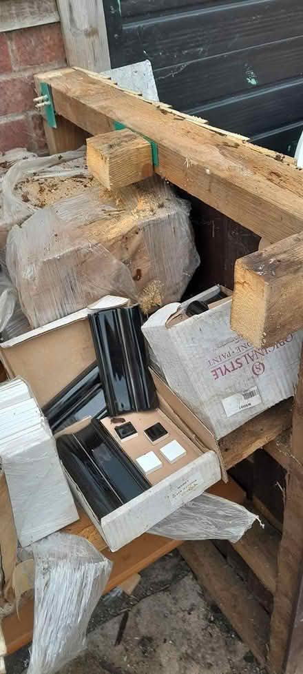 Photo of free Wall tiles (Wigston LE18) #1