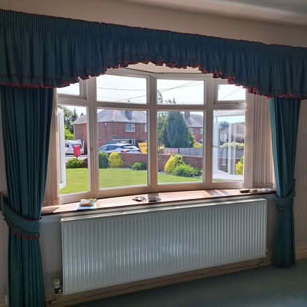 Photo of free curtains x 5 sets (Wrexham LL13) #1