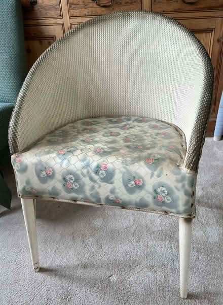 Photo of free Vintage Lloydloom-type Bedroom Chair (Penn HP10) #1