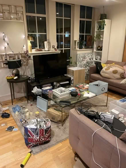 Photo of free Carpet 250x150 cm ish (SW1P 3DS) #3
