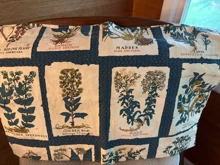 Photo of free Cabinet and window curtain set (Croton-on-Hudson) #2