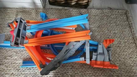 Photo of free Large hot wheels car track (Corstophine EH4) #1