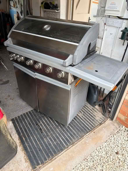 Photo of free BBQ (Frankton CV23) #1