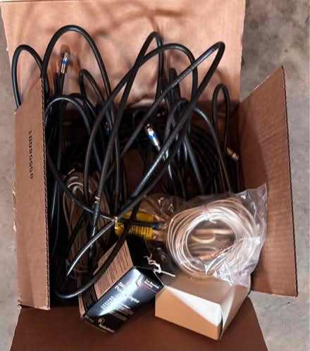 Photo of free Misc stuff (94041) #3