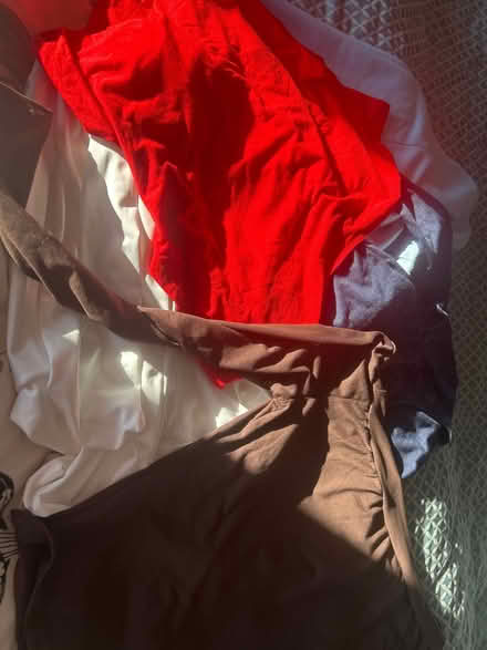 Photo of free Tern /yween bundle girls (Rushwick WR2) #1