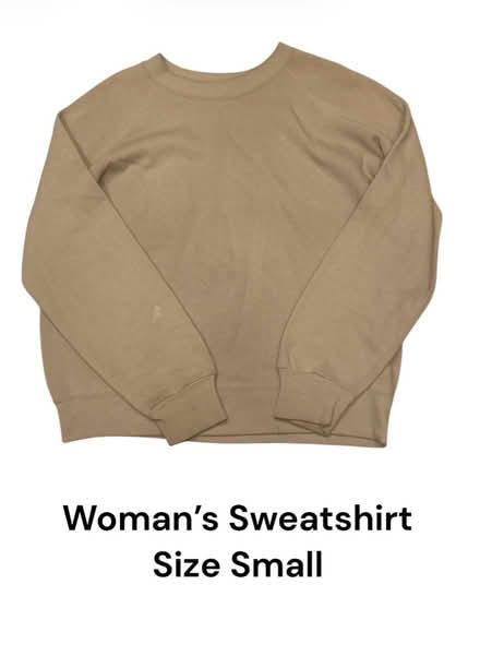 Photo of free Woman’s Sweatshirt (Brooklyn Storage) #1