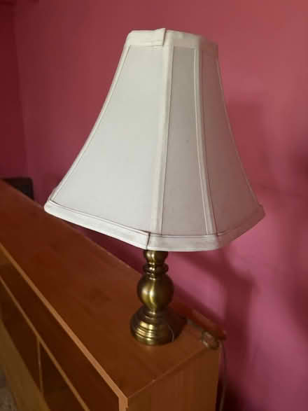Photo of free Table and floor lamps (Croton-on-Hudson) #3