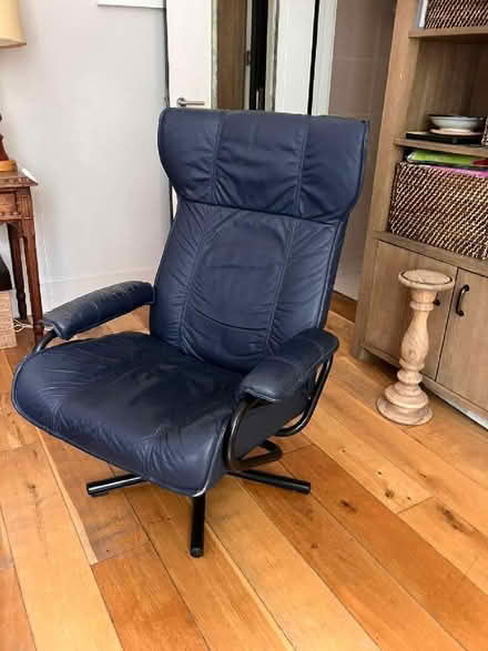 Photo of free Reclining chair (St Margarets TW1) #3
