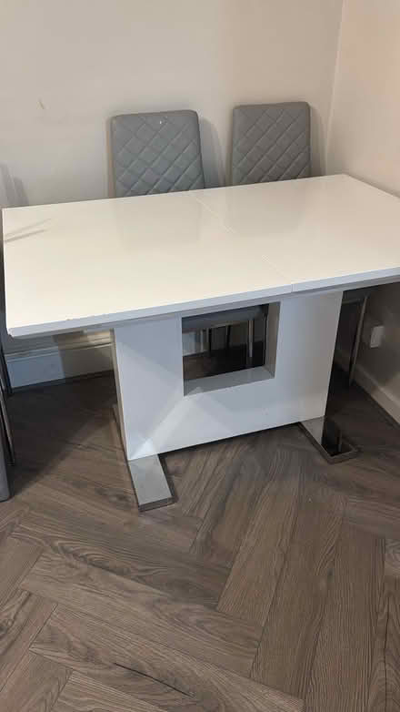 Photo of free Dining table and tv cabinet (Hanworth TW4) #1