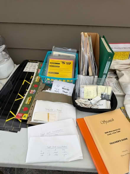 Photo of free Spanish teaching materials (Ypsilanti) #3