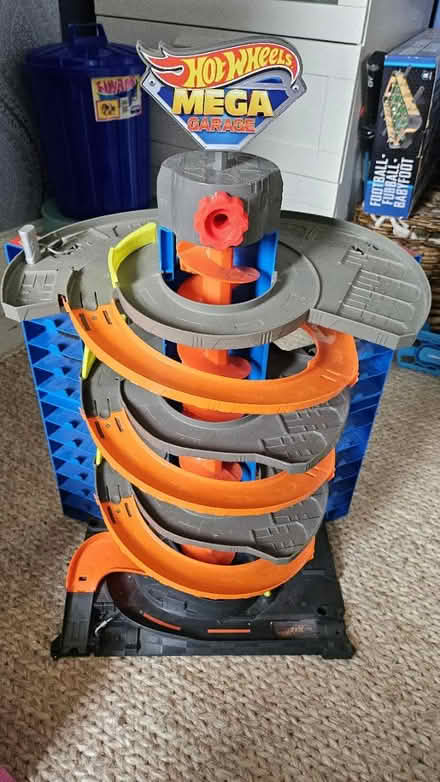 Photo of free Hot wheels garage (Corstophine EH4) #1