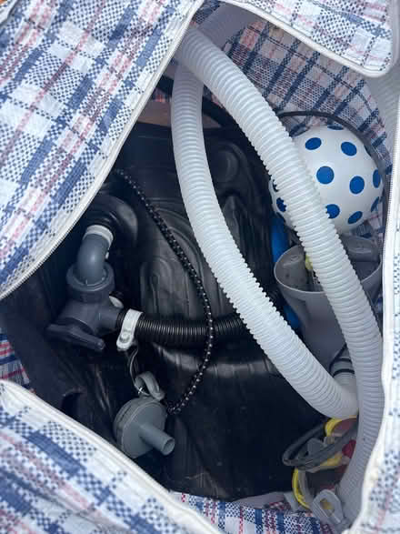 Photo of free 3m x 2m swimming pool (Temple BT27) #2