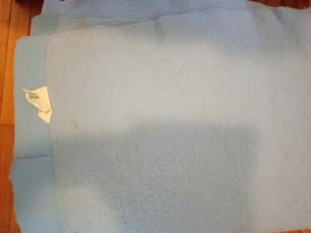 Photo of free Pair vintage traditional blanket (Barnet EN5) #1