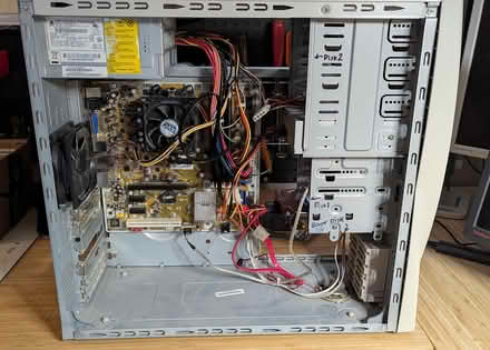 Photo of free Full sized tower PC - AMD Phenom (Carlingwood) #3