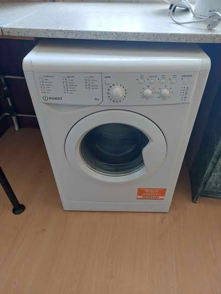 Photo of free Indesit 8kg washer (Collection LS9) #1