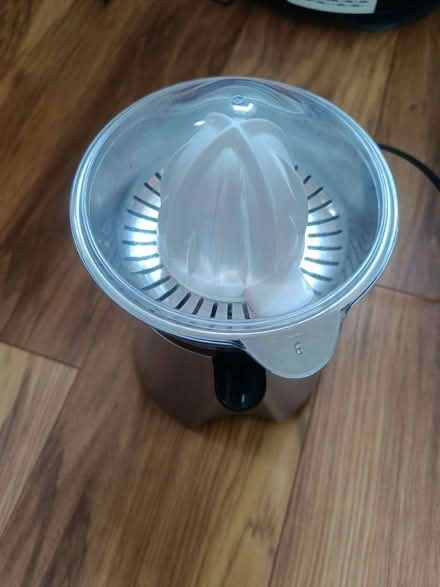 Photo of free Citrus juicer (Friern Barnet, N11) #1