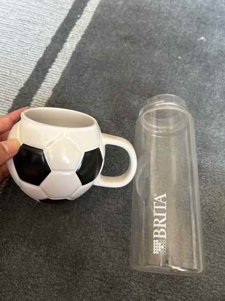 Photo of free Mug (KT3 new malden) #1