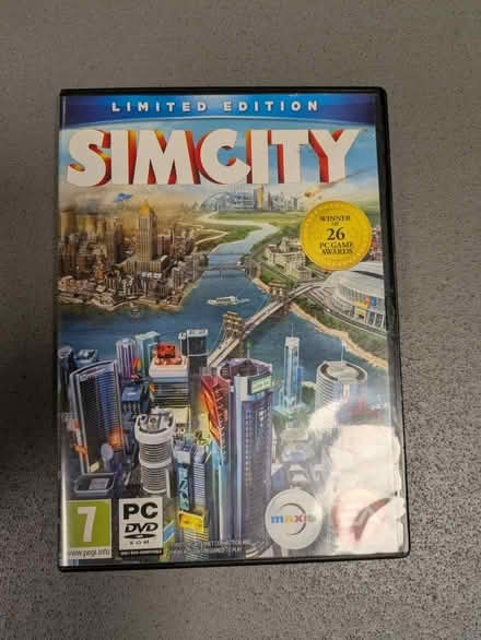 Photo of free Sim City - PC (Sharrow S2) #1