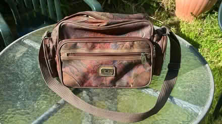 Photo of free Shoulder bag (Biggin Hill) #1