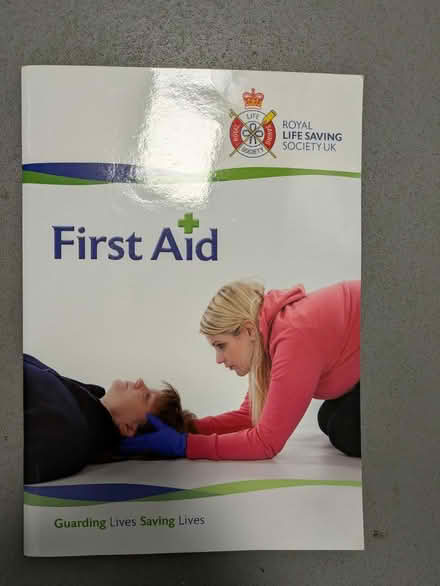 Photo of free First Aid Guide (Sharrow S2) #1