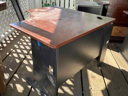 Photo of free Office desks and filing cabinets (229 Southern Heights San Rafae) #2