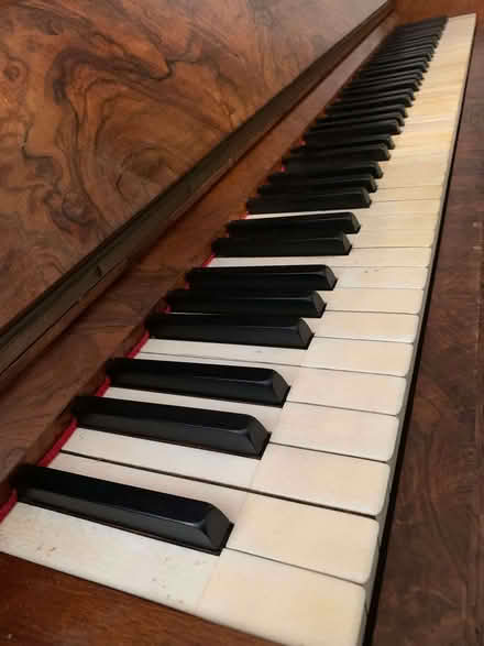 Photo of free Piano (Fenlake MK42) #2