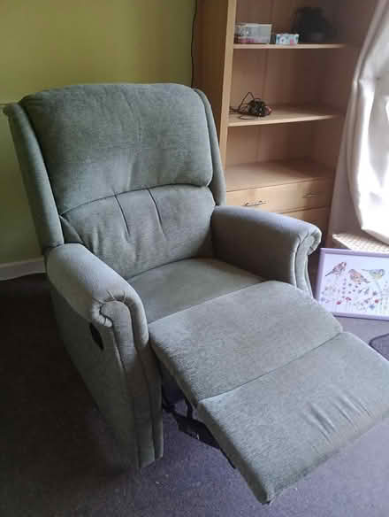 Photo of free Automatic reclining armchair (Stone Cross BN23) #1