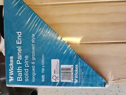 Photo of free Bath End Panel (Turnhurst ST6) #2