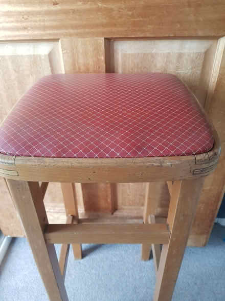 Photo of free Tall stool classic (Kendal LA9) #2