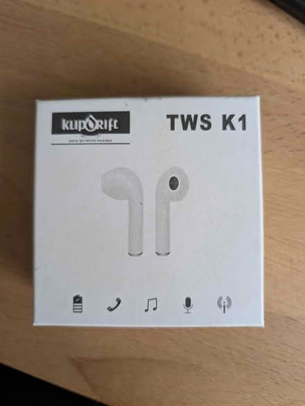 Photo of free 3 sets of earbuds (Abingdon, OX14 3TD) #1