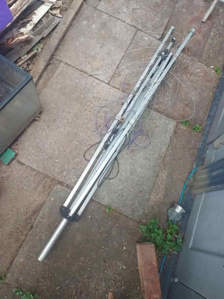 Photo of free Old washing line (medway ME5) #1