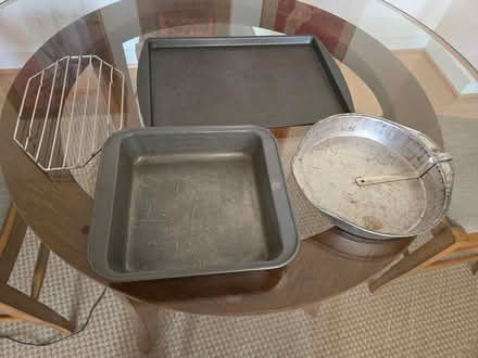 Photo of free Bakeware (Cleveland Park) #1