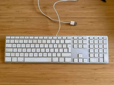 Photo of free Apple USB Keyboard (Sevenoaks TN13) #1