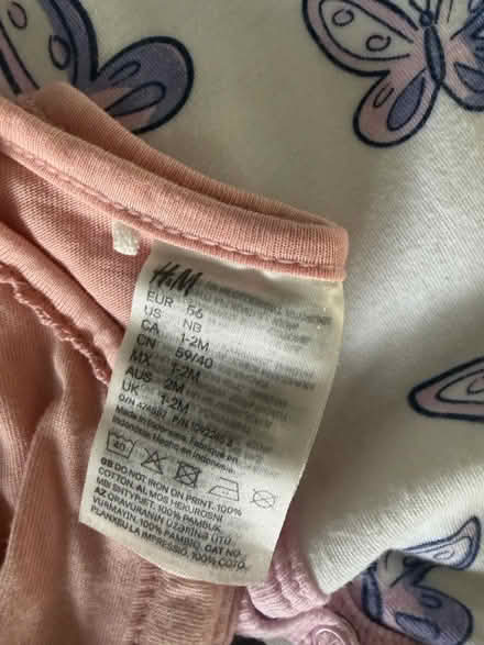 Photo of free Baby clothes (1-3 months) (E3) #2