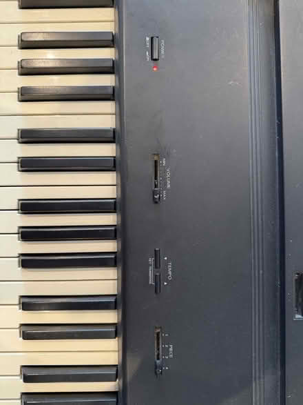 Photo of free Roland ep-9e digital piano 88 keys (Kennington SE17) #4