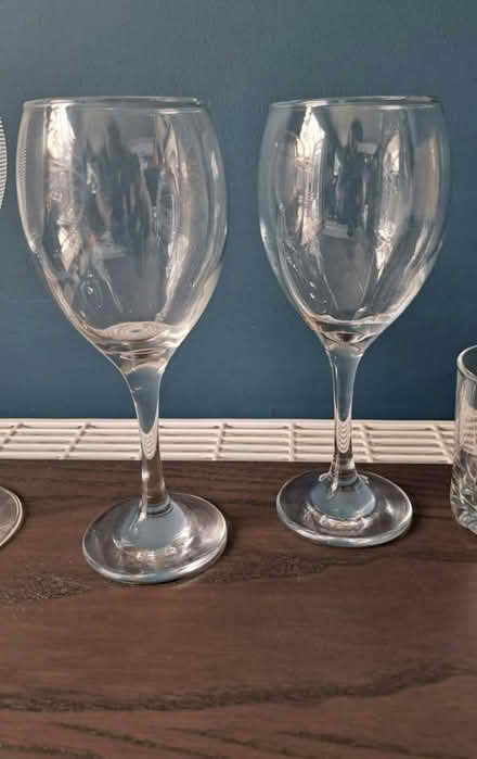 Photo of free Glasses and cups in pairs (S41. Chesterfield) #4