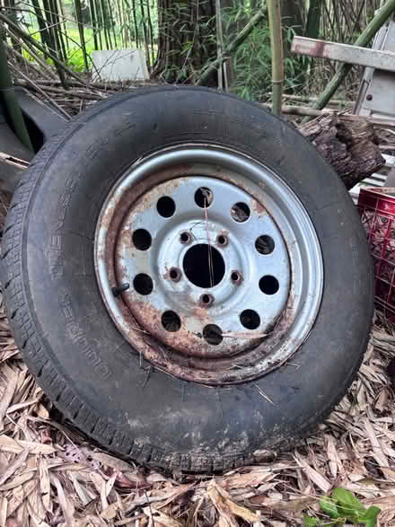 Photo of free Wheel and tire (Atlanta, GA) #2