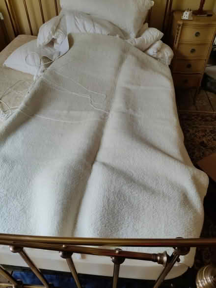 Photo of free electric blanket (Jericho OX2) #1