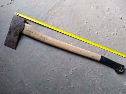 Photo of free (Chopping) Axe (Cleedownton SY8) #2